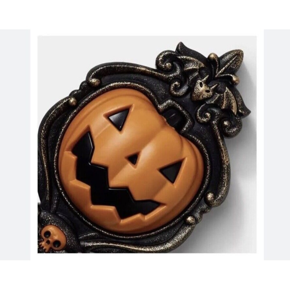 Hyde & Eek Sound Activated Pumpkin Doorbell Door Knocker Haunting Sounds READ